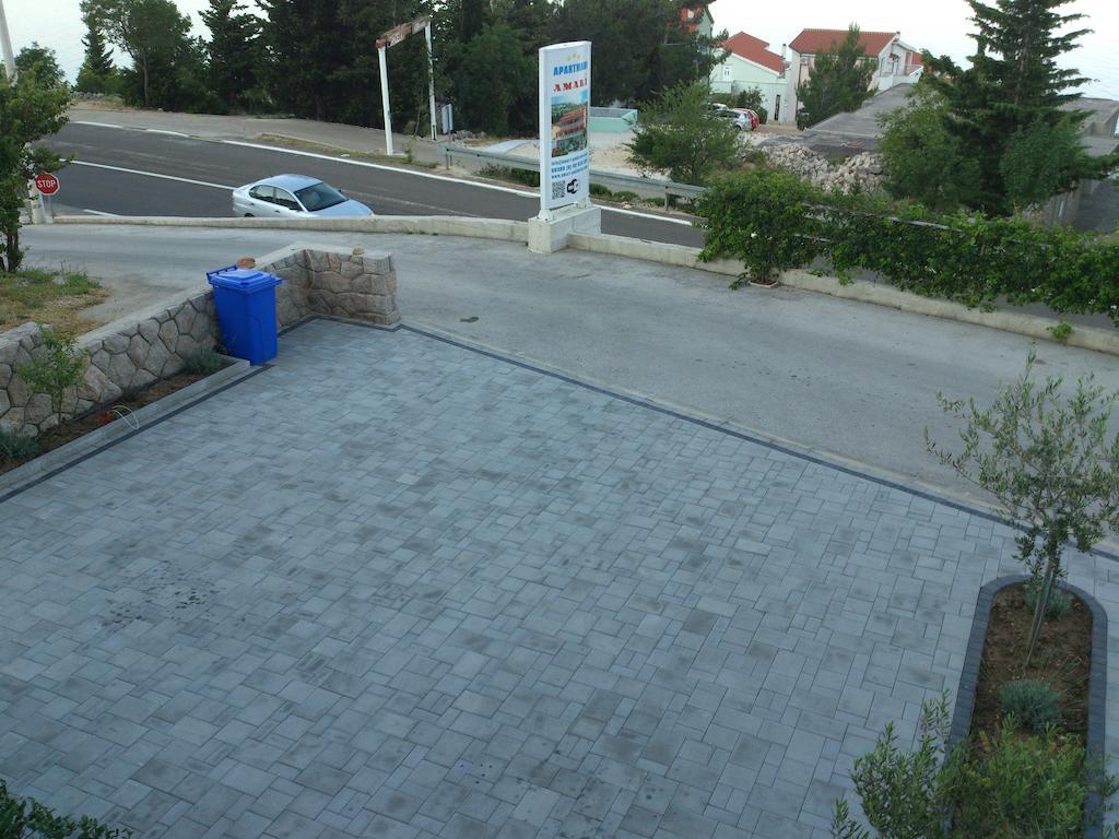 Apartments Amari Starigrad Paklenica Buitenkant foto