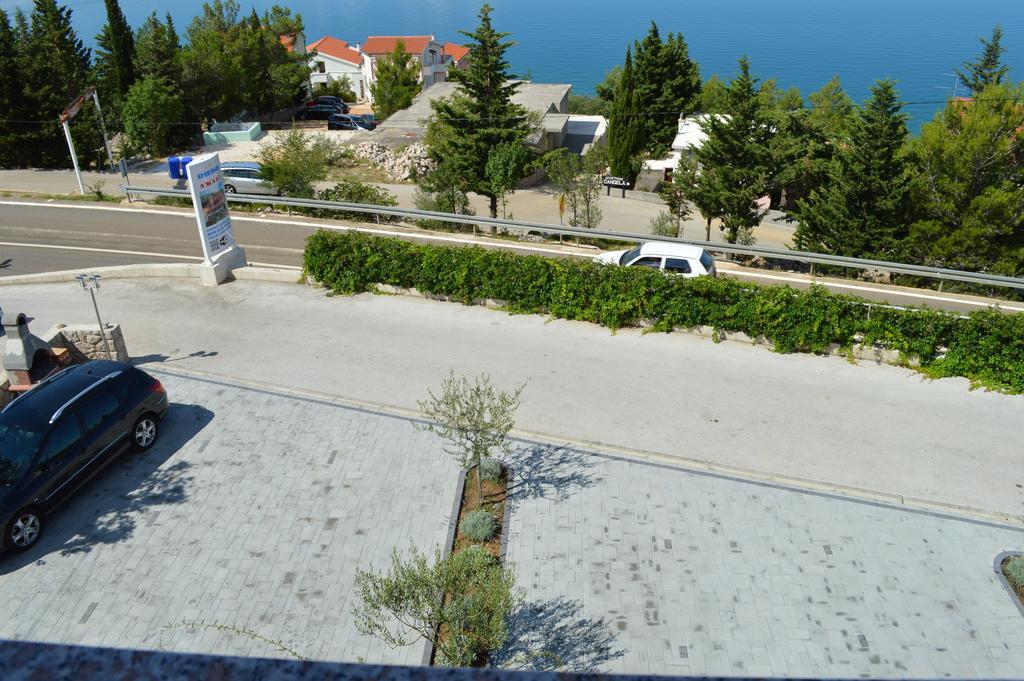 Apartments Amari Starigrad Paklenica Buitenkant foto