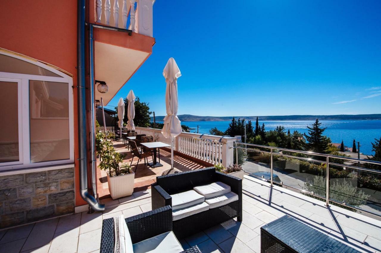 Apartments Amari Starigrad Paklenica Buitenkant foto