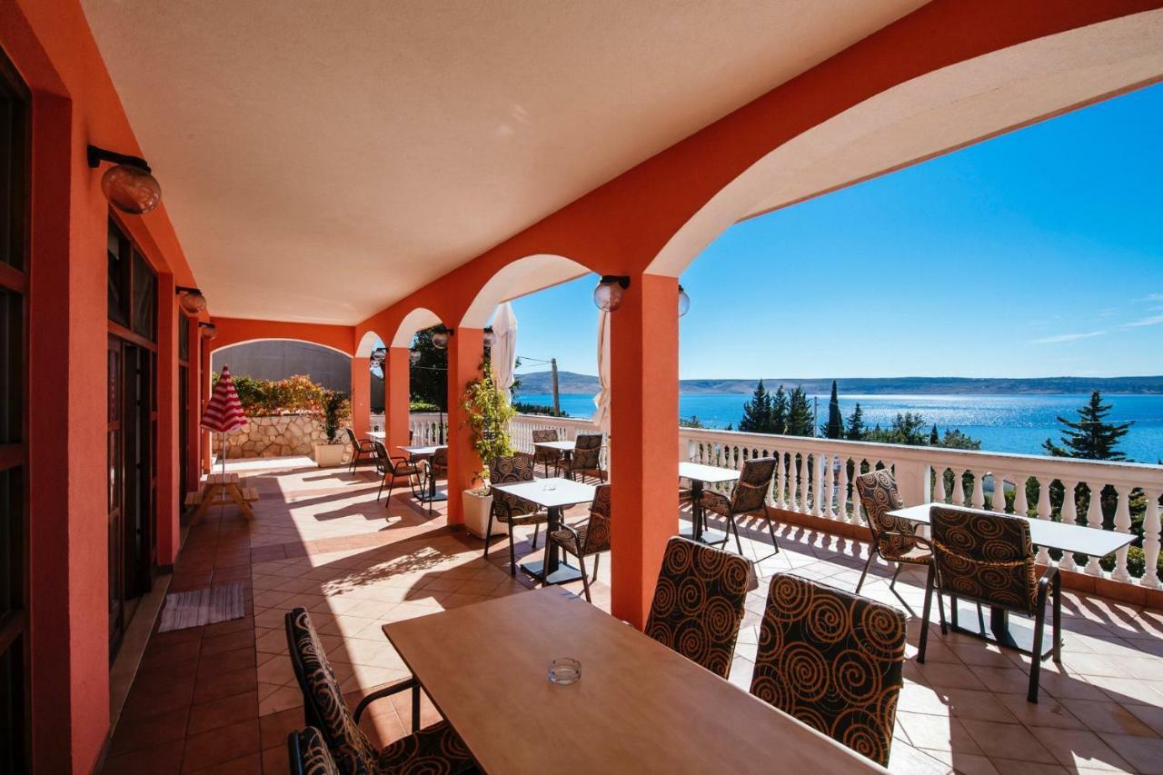 Apartments Amari Starigrad Paklenica Buitenkant foto